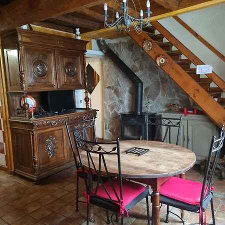 Шале Oustals De Lavail Ascou